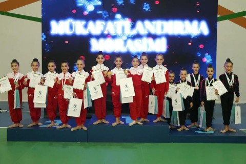 Bədii gimnastika üzrə Azərbaycan birinciliyi başa çatıb - FOTO