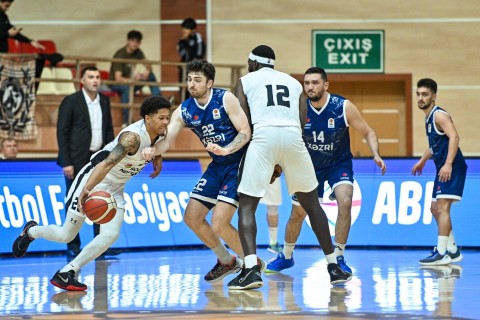 Debütant "Neftçi"yə qalib gəlib - FOTO