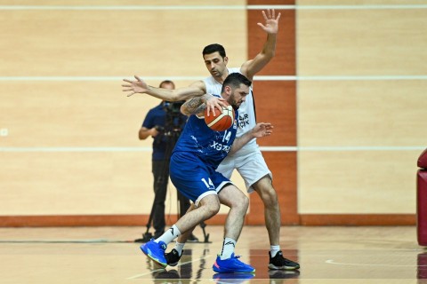 Debütant "Neftçi"yə qalib gəlib - FOTO