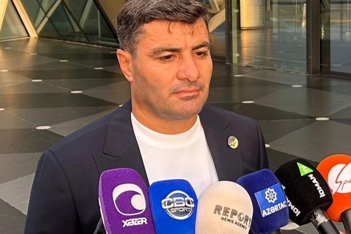 Yığmamızın baş məşqçisi: "Yağış yağdığına görə meydanın vəziyyəti elə də yaxşı deyildi"
