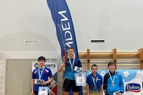 Azerbaijani table tennis players on the top of the victory podium - PHOTO