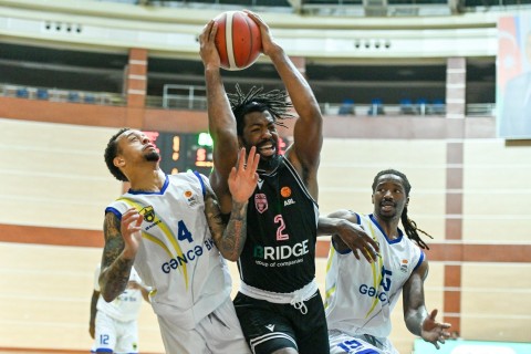 İlk turda son oyun: "Sabah" 39 xal fərqi ilə qalib gəlib