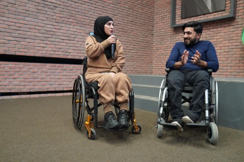 Fərid Qayıbov ötən ay ölkəmizi uğurla təmsil etmiş Azərbaycan idmançıları və onların məşqçiləri ilə görüşüb - FOTO