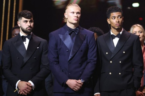 Lionel Messı wins record-extending eighth Ballon d’Or - PHOTO