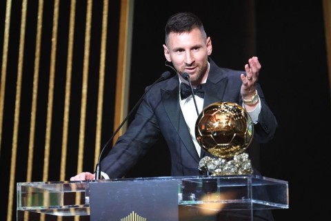 Lionel Messı wins record-extending eighth Ballon d’Or - PHOTO