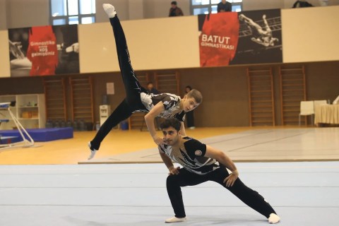 Akrobatika gimnastikasında qaliblər bəlli olub - FOTO