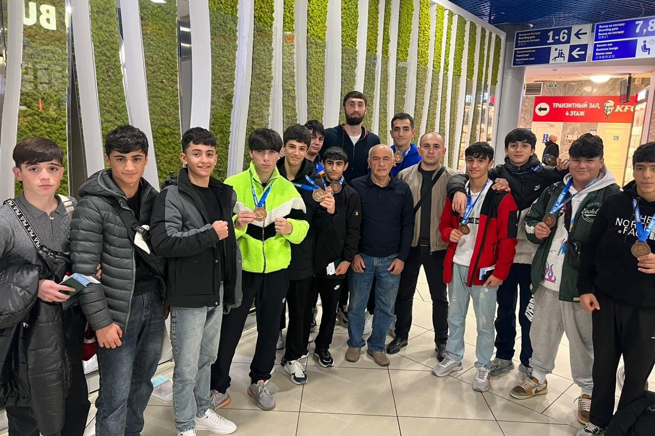 Azərbaycan boksçuları Minskdə 10 medal qazanıb - FOTO
