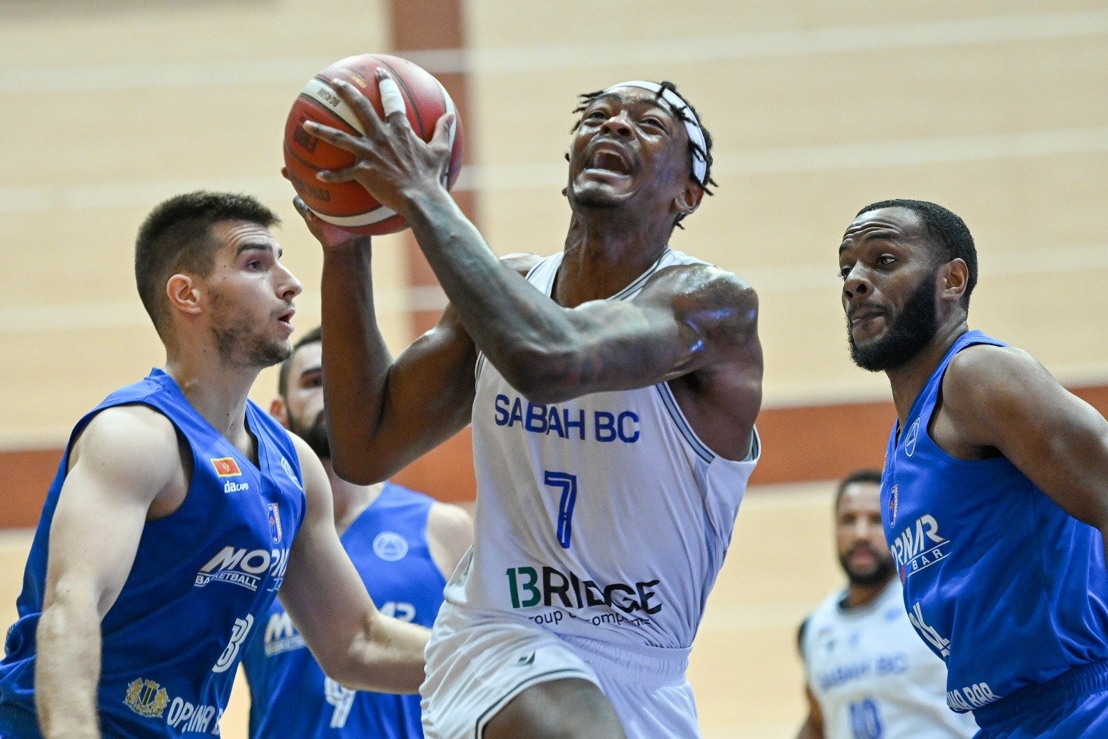 "Сабах" творит историю. Есть первая победа в групповом этапе еврокубка! - ФОТО