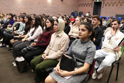 Bədən Tərbiyəsi və İdman Akademiyasında 8 Noyabr Zəfər Gününə həsr olunmuş tədbir keçirilib - VİDEO - FOTO