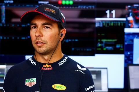 “Formula 1”in keçmiş idman direktoru “Red Bull”un pilotunu tənqid edib