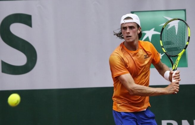 7 Belçika tennisçisi pul qoyuluşuna görə cəzalanıb