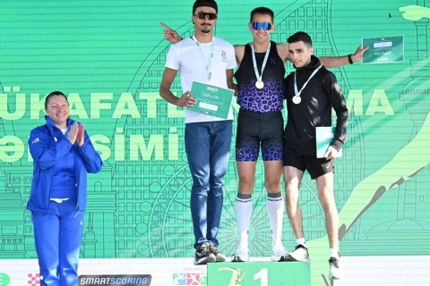 “Qələbə qaçışı”nın qaliblərinin mükafatlandırılma mərasimi keçirilib - FOTO