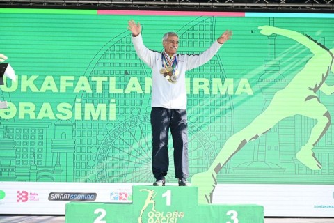 “Qələbə qaçışı”nın qaliblərinin mükafatlandırılma mərasimi keçirilib - FOTO
