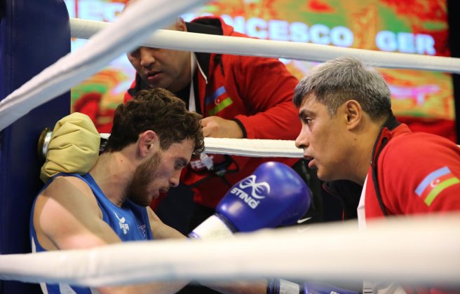 2 Azerbaijani boxers qualified for the finals of the European Championship, 3 of them won bronze medals
