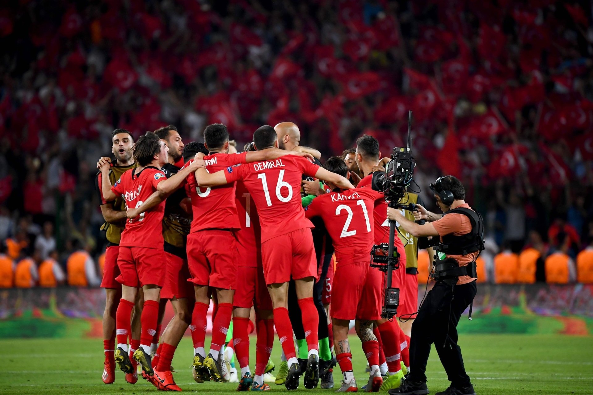 Сборная Турции положила конец 72-летнему синдрому и повторила достижение Аргентины - ВИДЕО