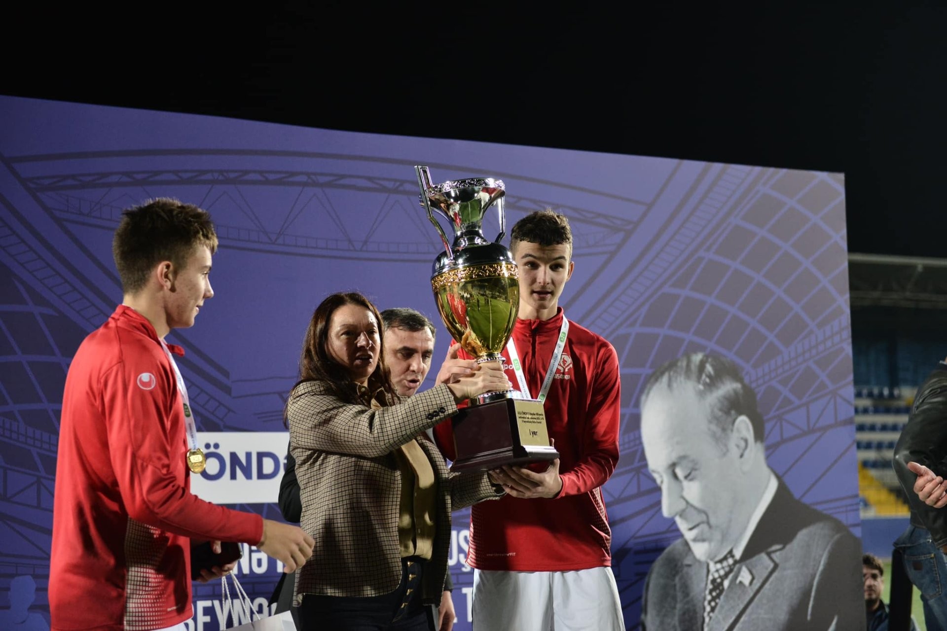 Bakıda Belarus klubu beynəlxalq turnirin qalibi olub - FOTO
