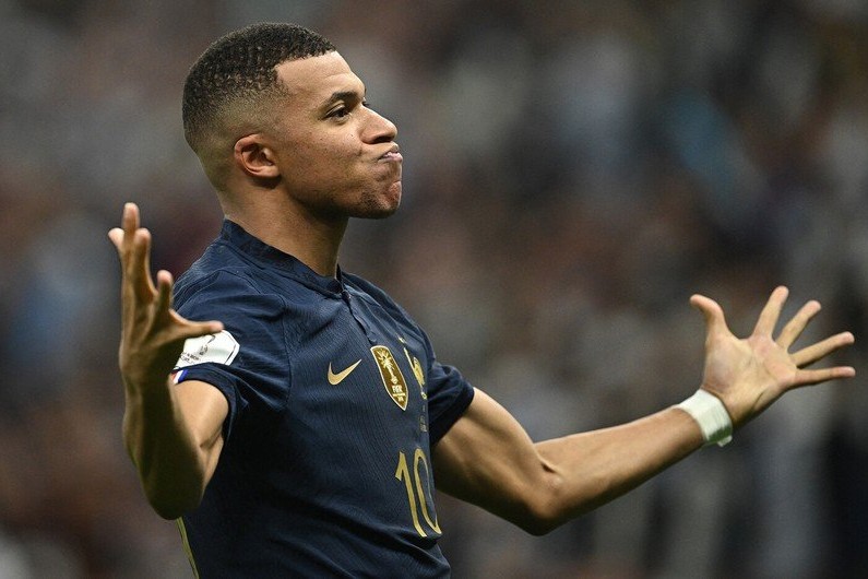 Career goals by the age of 24