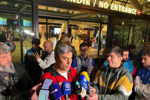 Азербайджанские боксеры, установившие рекорд на чемпионате Европы, вернулись на родину - ФОТО