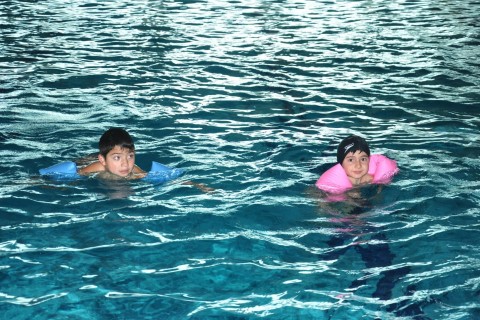 “Üzməyi öyrənək” layihəsi bölgələrdə - FOTO