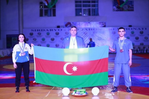 Азербайджанские выиграли пять наград в Узбекистане - ФОТО