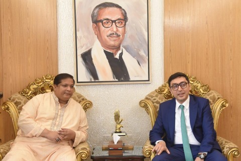 Fərid Qayıbov Banqladeşin gənclər və idman naziri Zahid Ahsan Russellə görüşüb - FOTO