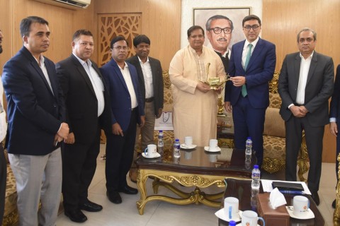 Fərid Qayıbov Banqladeşin gənclər və idman naziri Zahid Ahsan Russellə görüşüb - FOTO