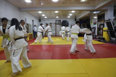 Azərbaycan dünya çempionatına 22 karateçi ilə yollanır - FOTO