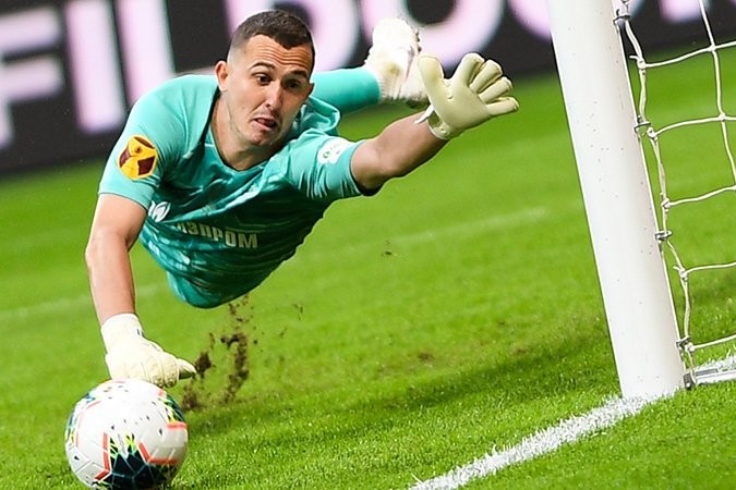 Andrey Lunyov komanda ilə məşqlərə başlayıb