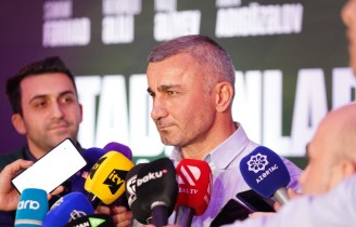 Qurban Qurbanov: "İlk dəfə 70 manat maaş alıb, bazara getmişdim və..." - MÜSAHİBƏ