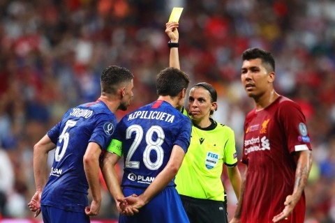 “History-making” referee to officiate the Champions League game