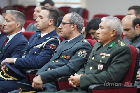 222 wrestlers from 18 countries will compete in the World Championship in Baku - PHOTO