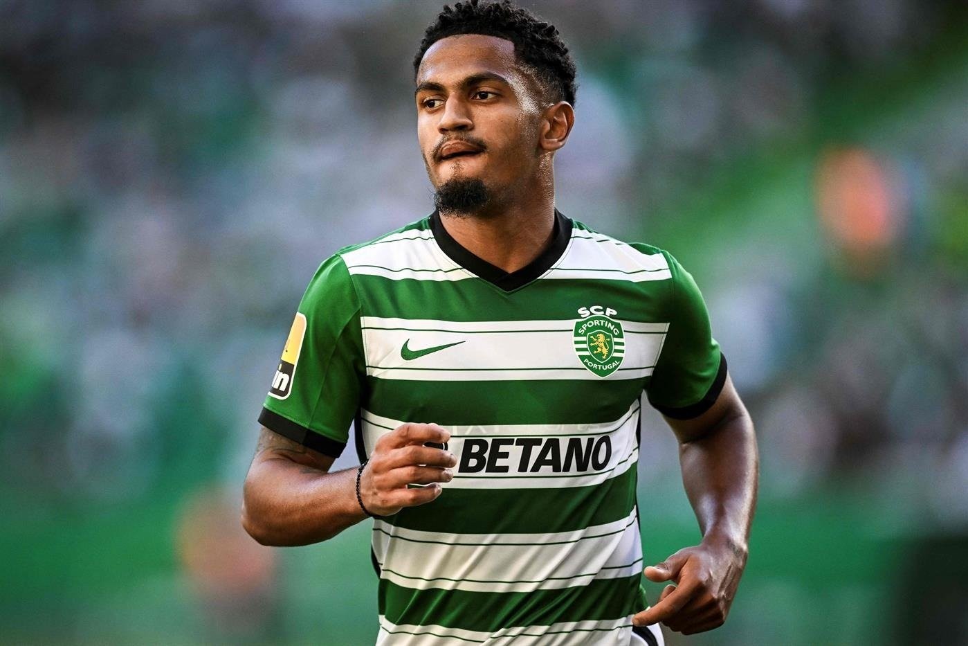 Marcus Edwards suffered a ‘huge’ car accident - FOTO