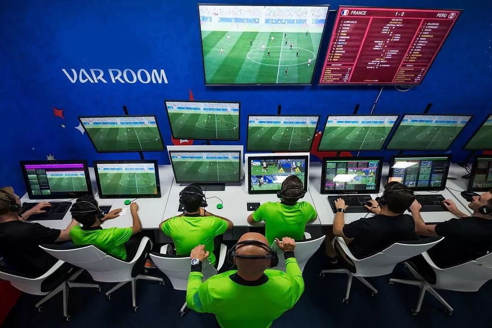 Radical changes in VAR - Rugby rules are brought to football