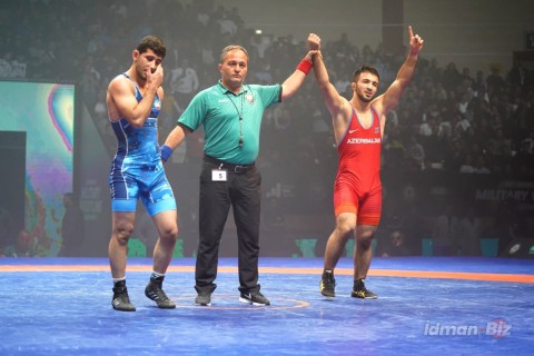 Güləşçilərimiz dünya çempionatının ilk günündə 4 qızıl medal qazanıb - YENİLƏNİB - FOTO