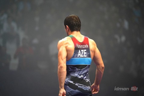 Güləşçilərimiz dünya çempionatının ilk günündə 4 qızıl medal qazanıb - YENİLƏNİB - FOTO