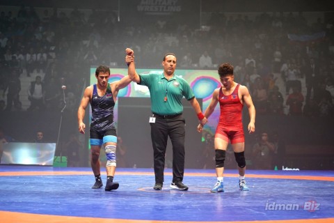 Güləşçilərimiz dünya çempionatının ilk günündə 4 qızıl medal qazanıb - YENİLƏNİB - FOTO