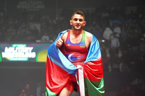 Güləşçilərimiz dünya çempionatının ilk günündə 4 qızıl medal qazanıb - YENİLƏNİB - FOTO