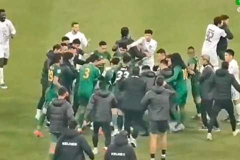 Драка с участием Рамиля Шейдаева после матча Лиги Чемпионов - ВИДЕО