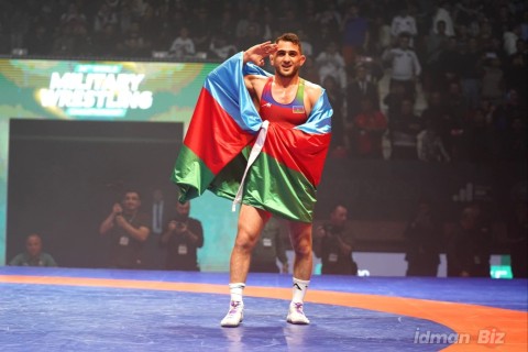 Güləşçilərimiz dünya çempionatının ilk günündə 4 qızıl medal qazanıb - YENİLƏNİB - FOTO