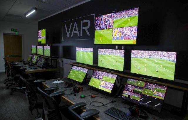Новости из Лондона: Полномочия VAR на пути к расширению