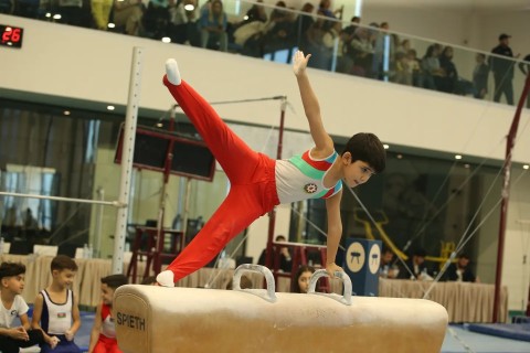Azərbaycan çempionatı və açıq Bakı birinciliyində ilk günə yekun vurulub - FOTO