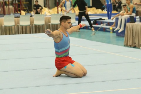 Azərbaycan çempionatı və açıq Bakı birinciliyində ilk günə yekun vurulub - FOTO