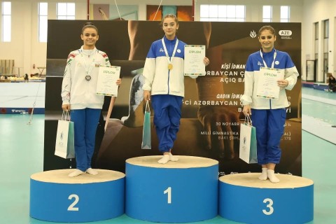 Первые награждения заключительного дня чемпионата Азербайджана по спортивной гимнастике - ФОТО