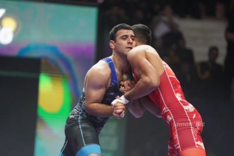 Gold medals from the Azerbaijani wrestlers - PHOTO