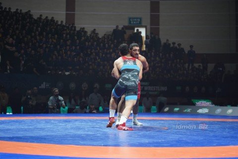 Gold medals from the Azerbaijani wrestlers - PHOTO