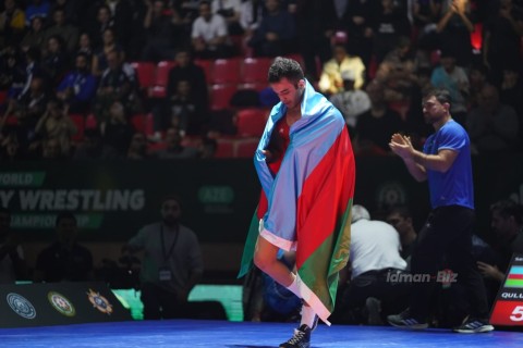 Gold medals from the Azerbaijani wrestlers - PHOTO