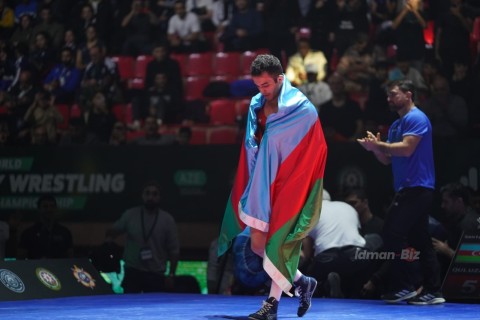 Gold medals from the Azerbaijani wrestlers - PHOTO