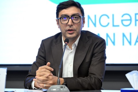 Fərid Qayıbov uğur qazanan idmançılarla görüşüb - FOTO