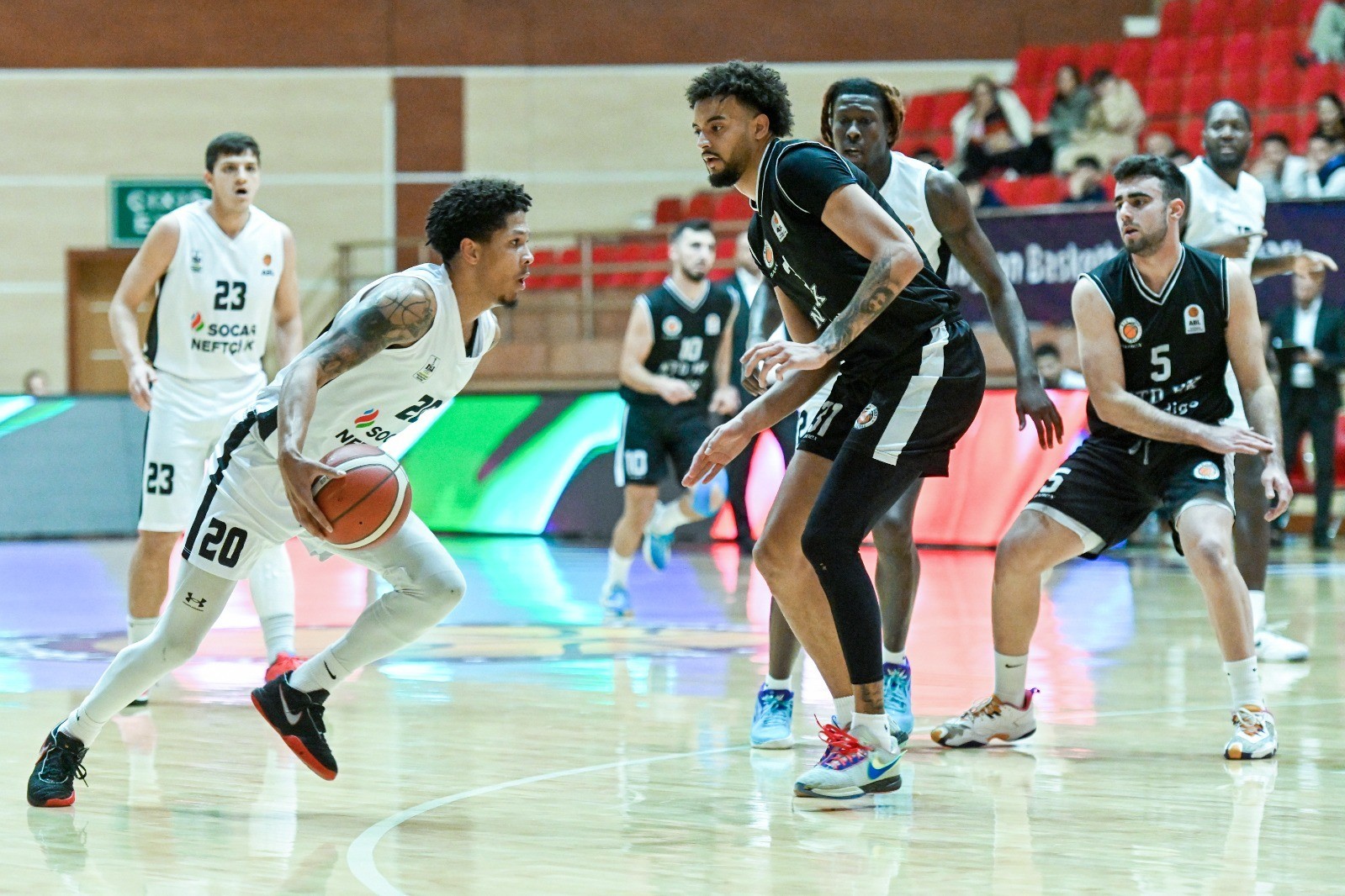 Liderlərin duelində NTD İNDİQO güclü olub - YENİLƏNİB - FOTO