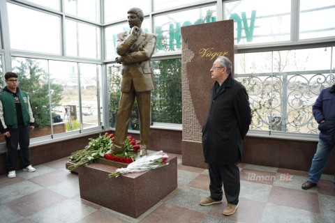 Participants of the "Vugar Hashimov Memorial-2023" in the II Alley of Honor - PHOTO